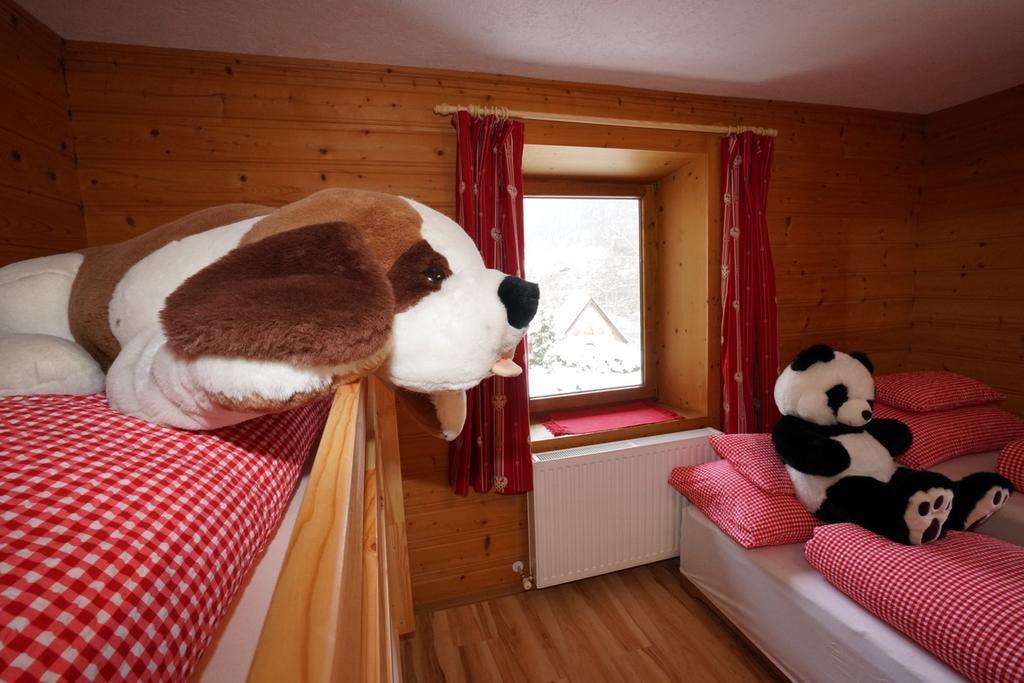 Apartamento Haus Ruetzbach Neustift im Stubaital Habitación foto